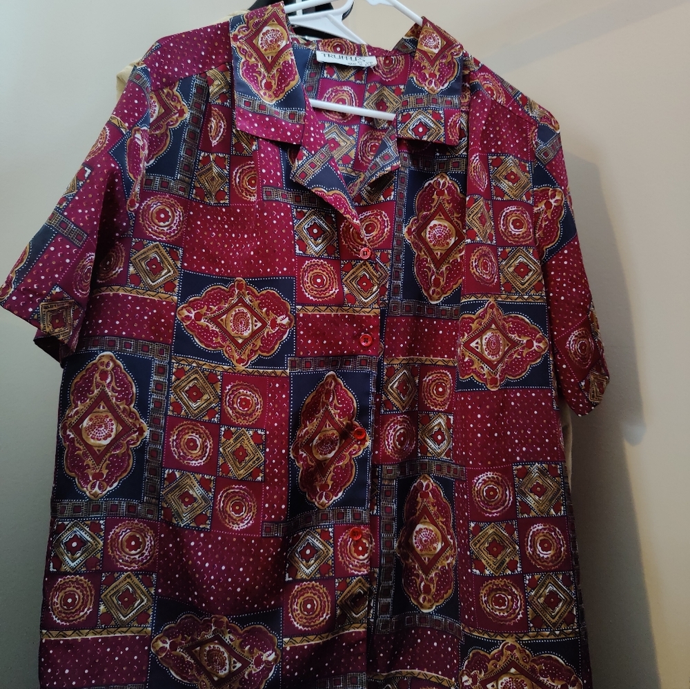 Truffles Vintage button up